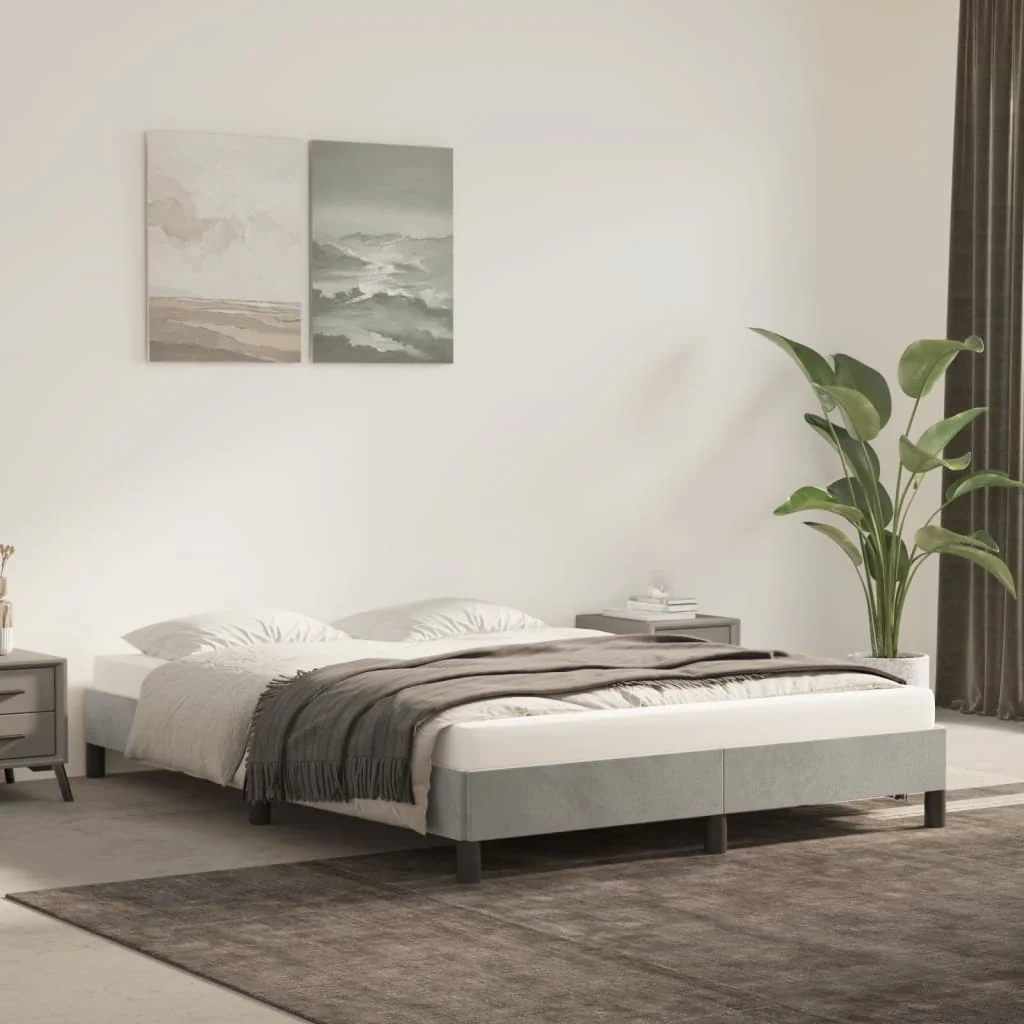 Sengeramme uden madras Lysegrå 140x200 cm Fløjl